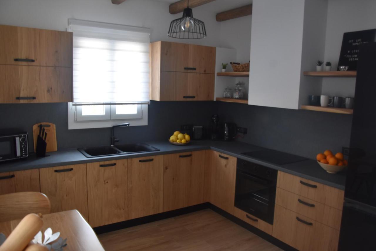 Villa Nelleas Adamantas  Zewnętrze zdjęcie