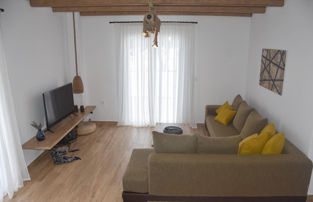Villa Nelleas Adamantas  Zewnętrze zdjęcie